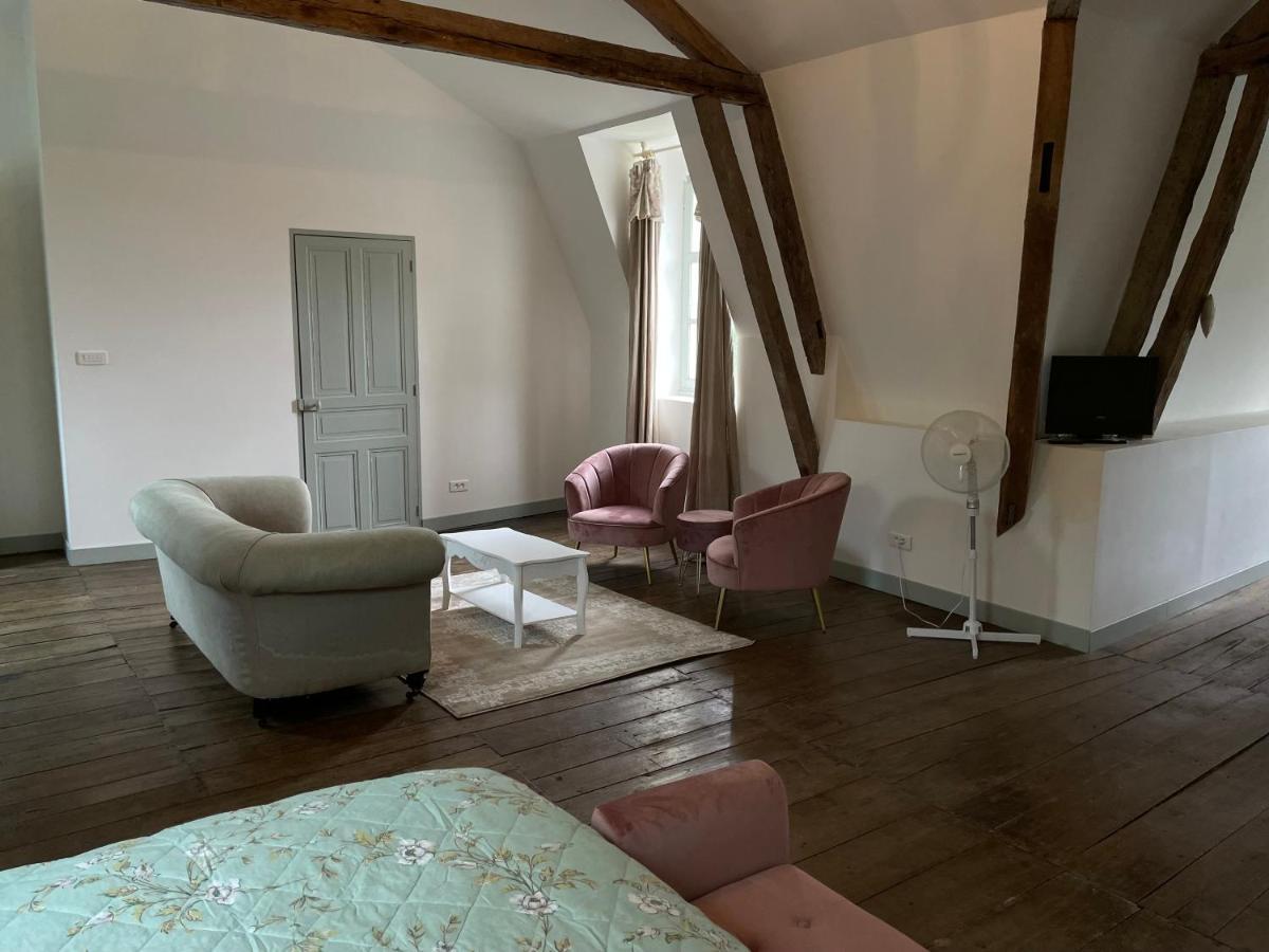 Beautiful 6 Bedroom House With Pool & Large Garden Le Pechereau Bagian luar foto